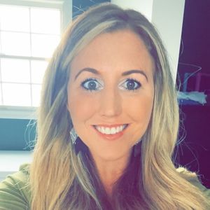 Meet your Posher, Courtney